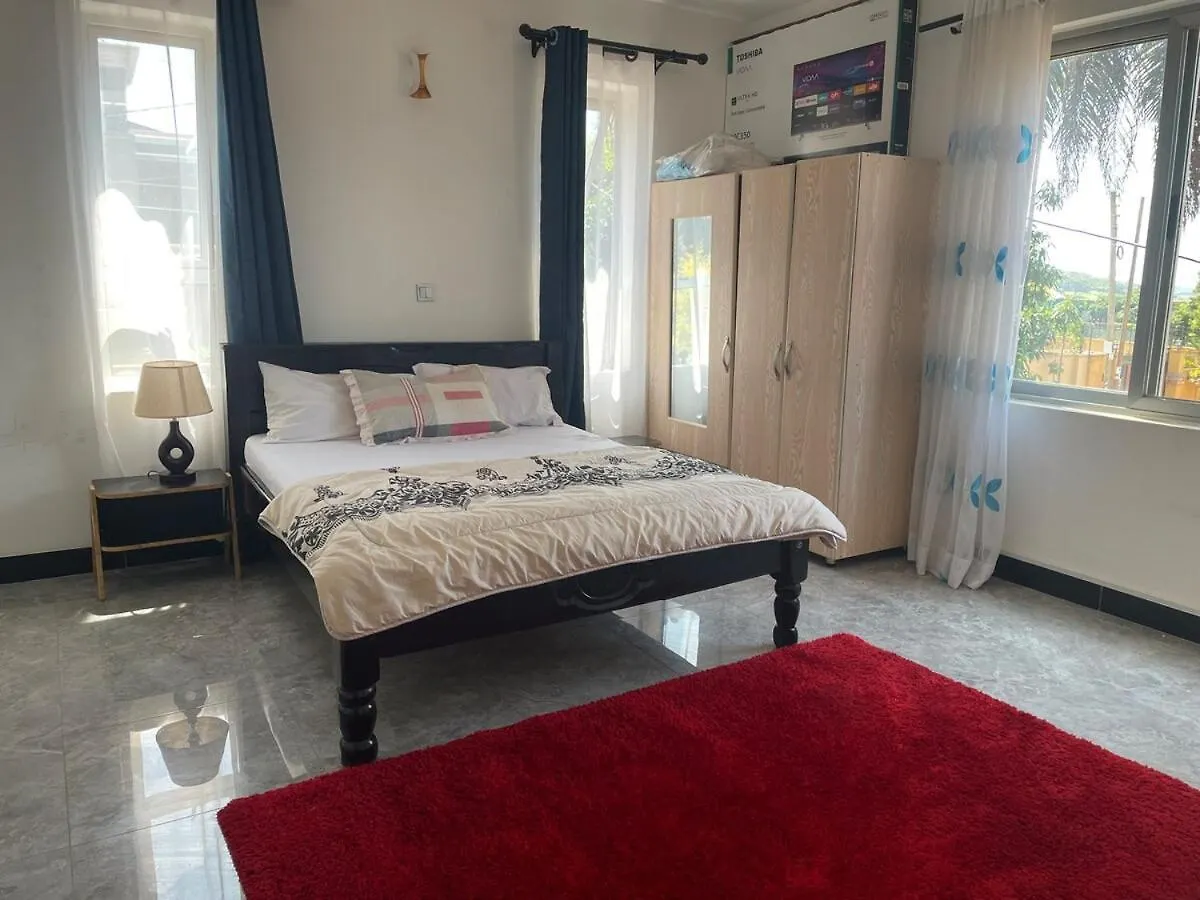 Lakefront Luxury Retreat Munyonyo Kampala 0*,  Uganda